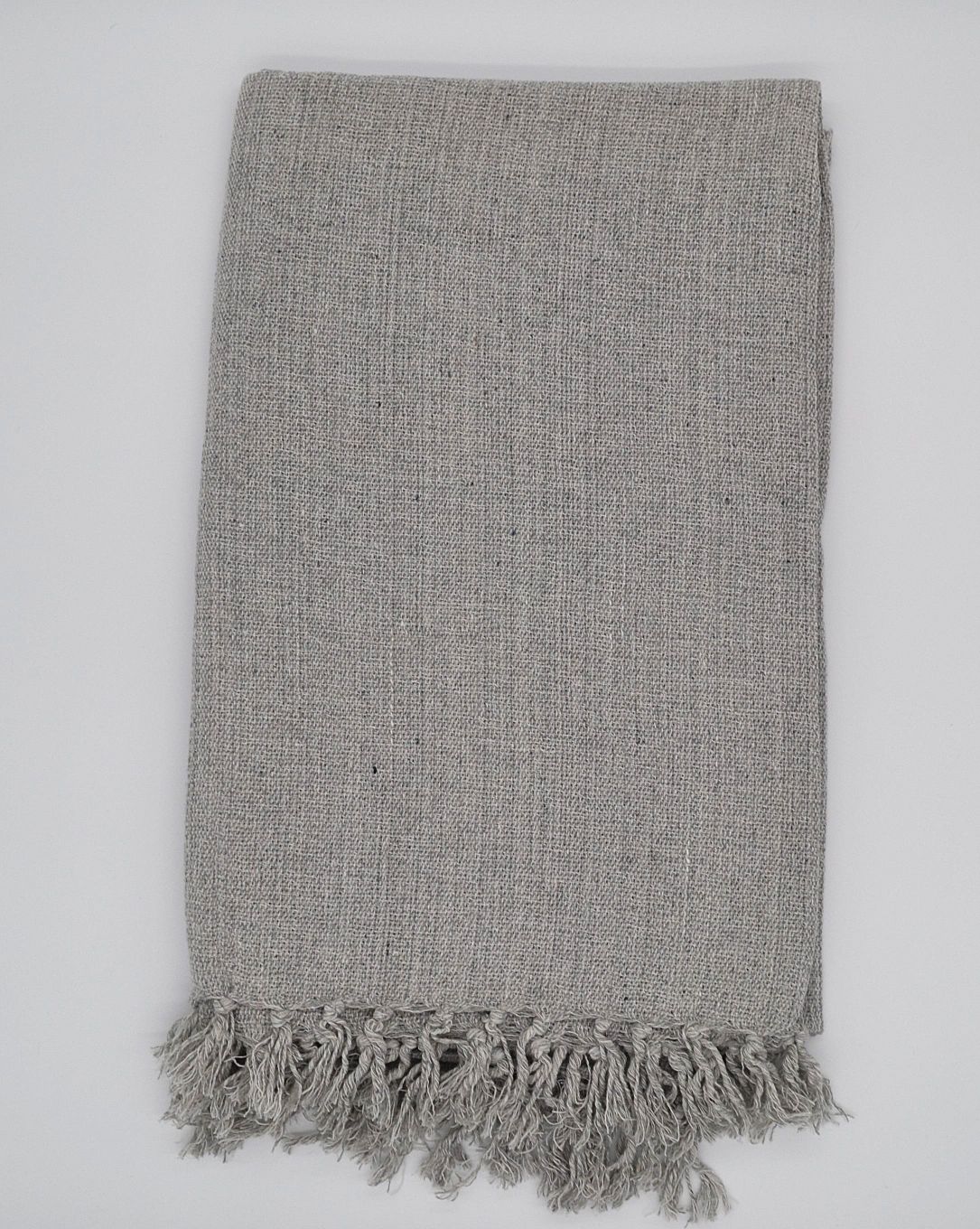 Cloudy Plaid – Zacht Grijs Blauw Handgeweven Plaid van 100% Organisch Katoen